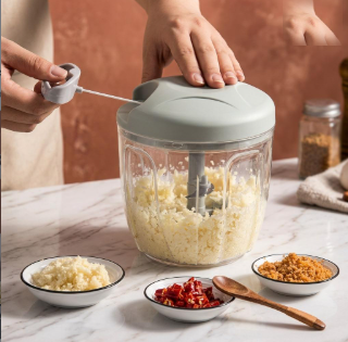 Manual Meat Mincer & Vegetable Chopper – Rotate Garlic Press Crusher, Multi-Purpose Kitchen Tool for Meat, Garlic, Onion & Veggies